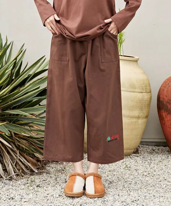 Amina x SUKKAMA Relax Pants - M