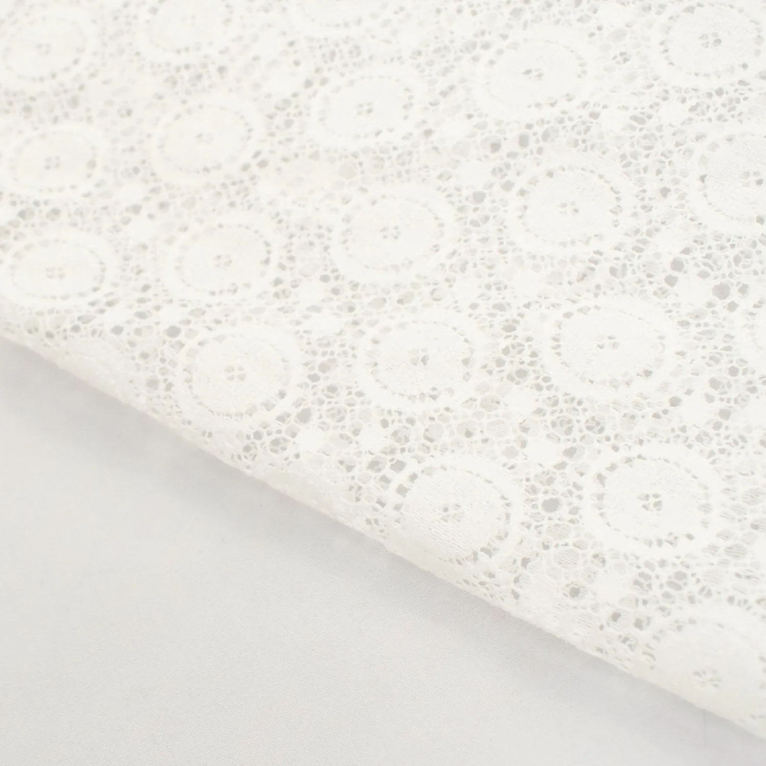 Light Weight White Hollow Circle Lace