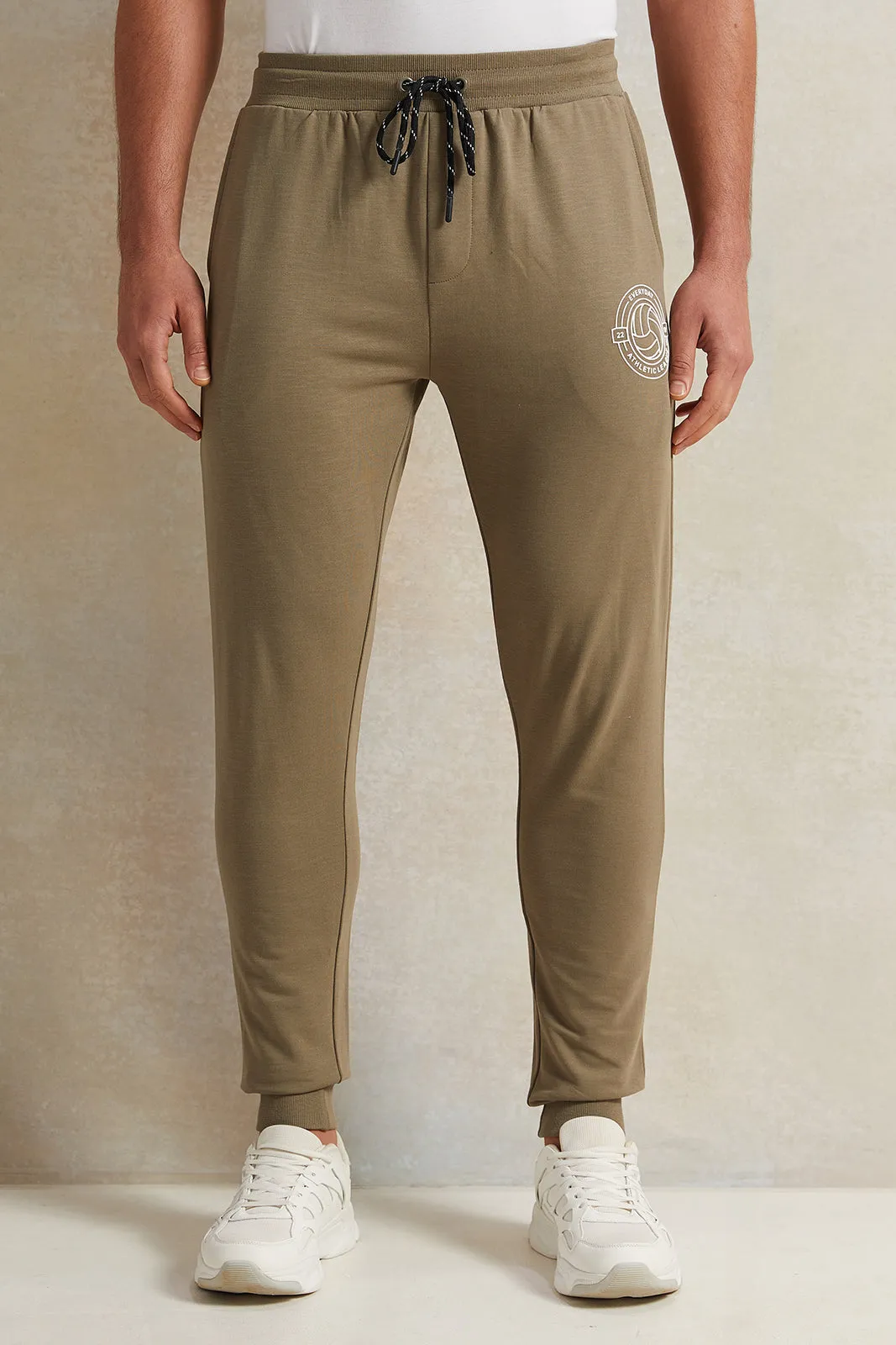 Men Olive Printed Active Pants