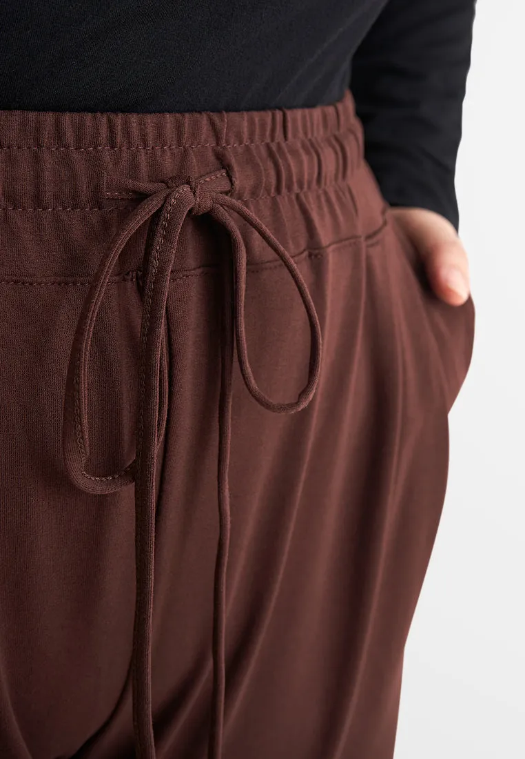 Milly Straight Cut Active Cotton Pants - Dark Brown