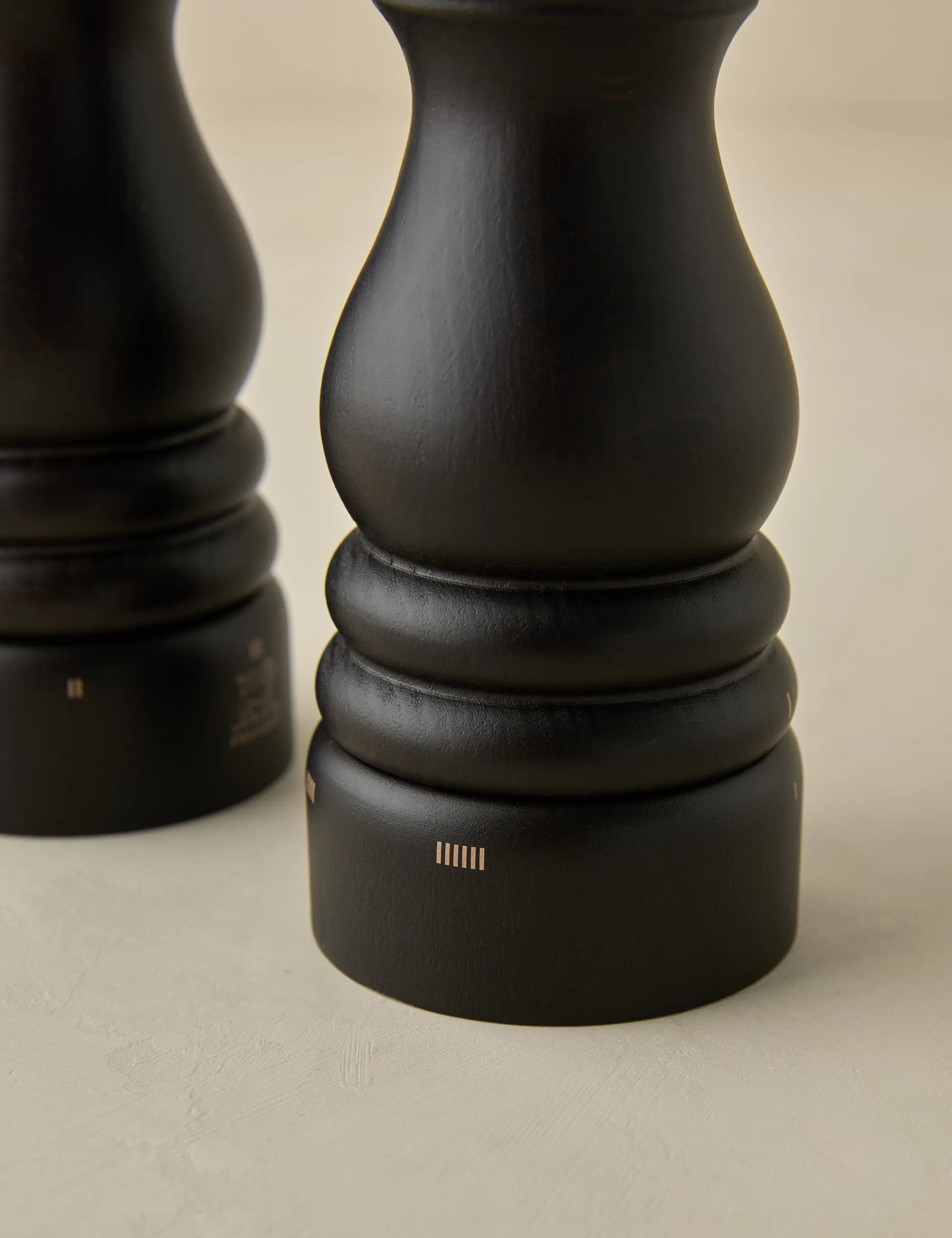 Paris Adjustable Salt   Pepper Mill Set by Peugeot Saveurs