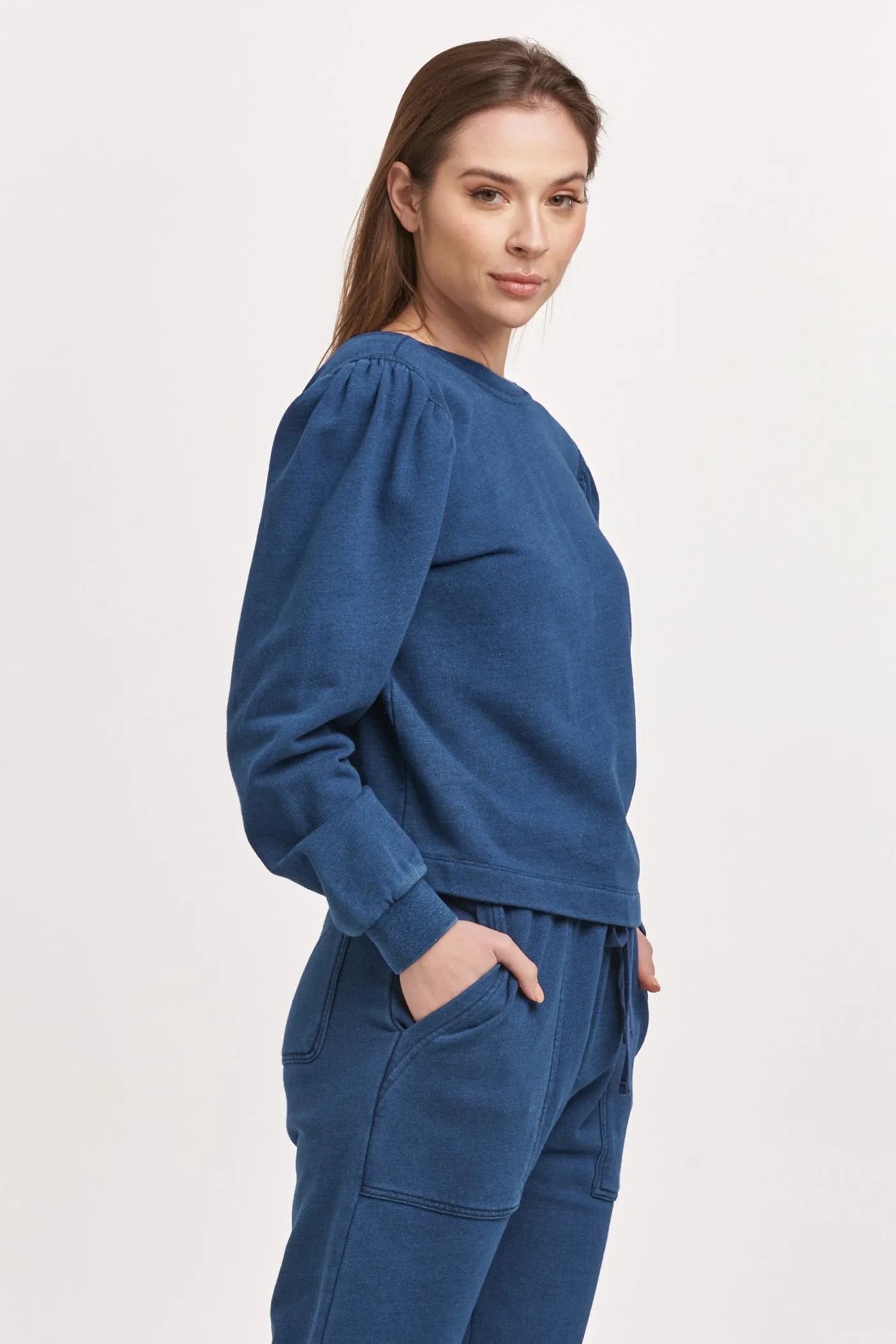 RAYA SCOOP BACK SWEATSHIRT DARK INDIGO