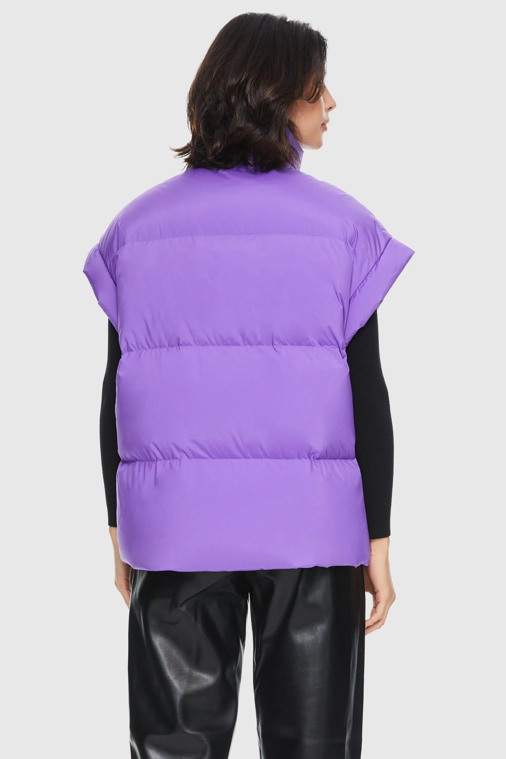 Sleeveless Classic Puffer Vest